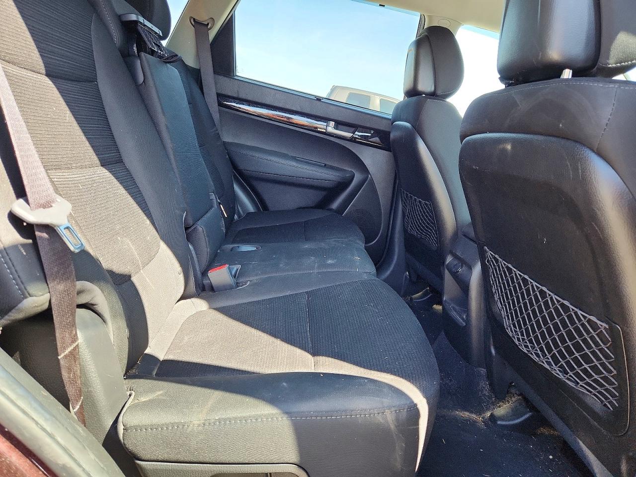 2015 KIA SORENTO