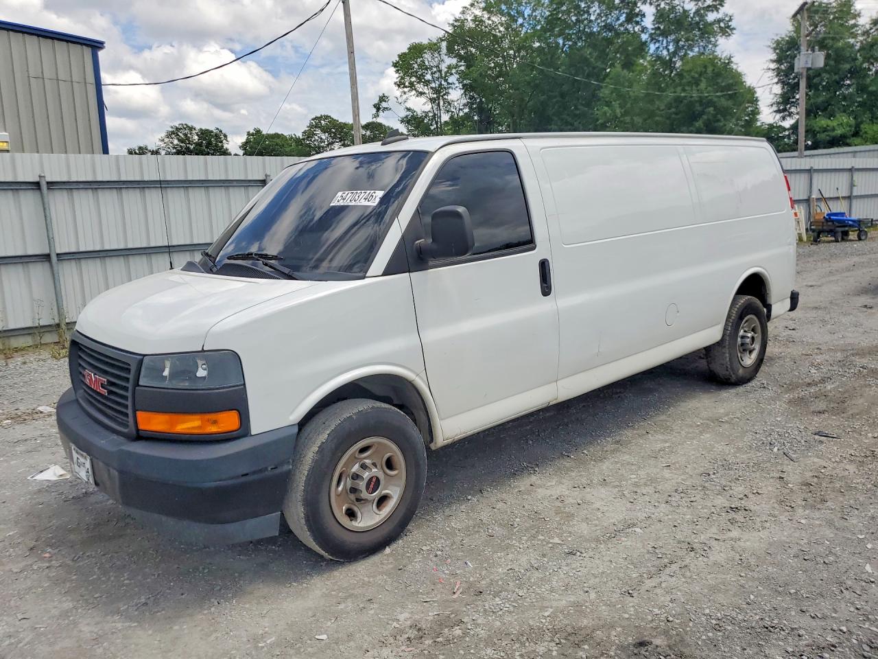 2023 GMC SAVANA