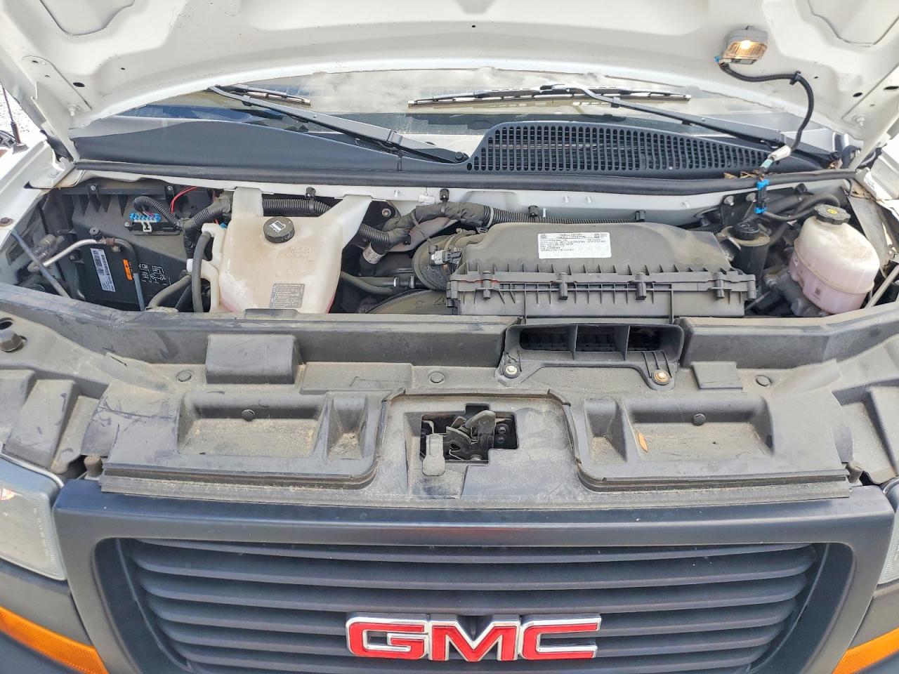 2023 GMC SAVANA