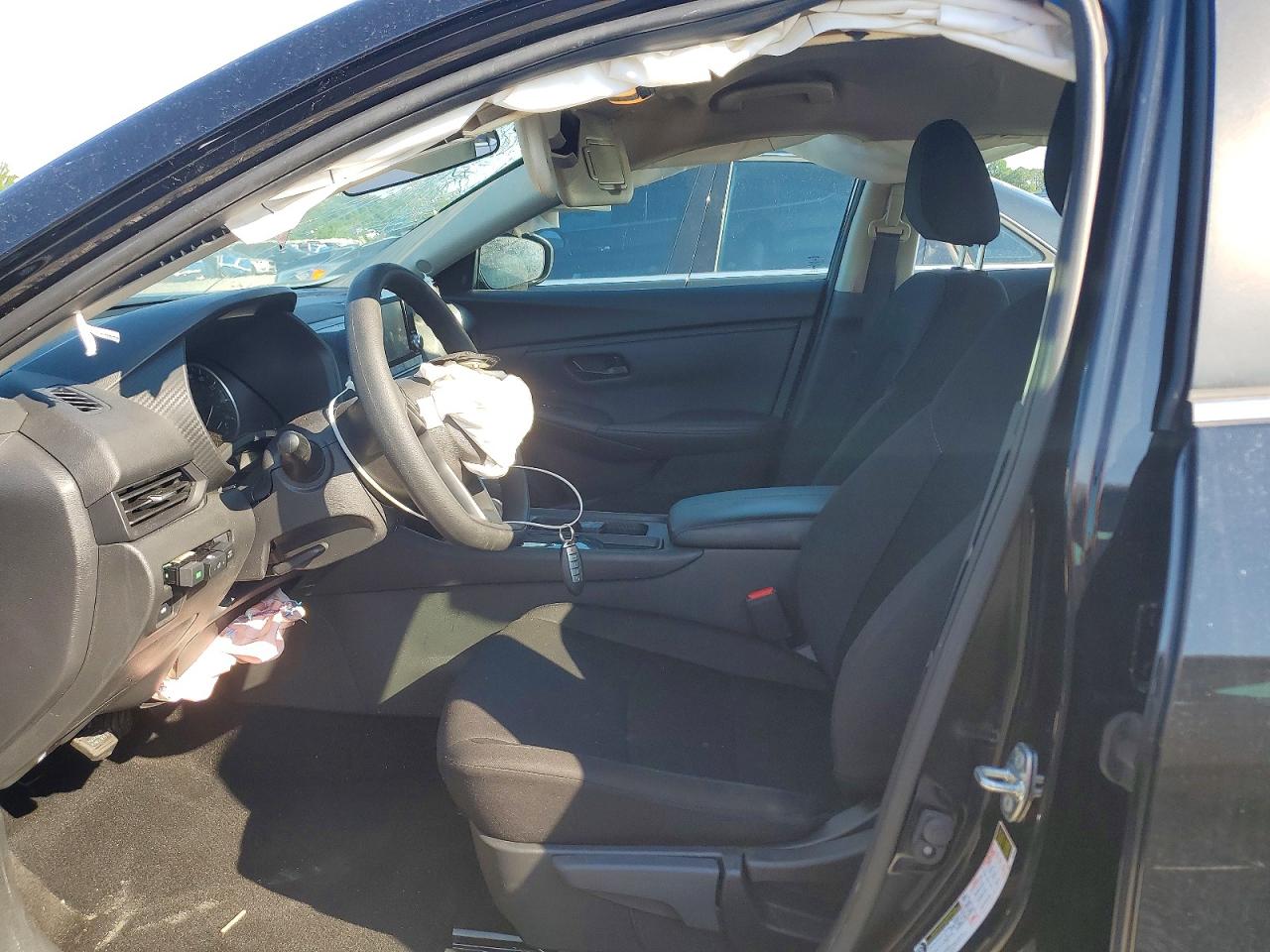 2025 NISSAN SENTRA