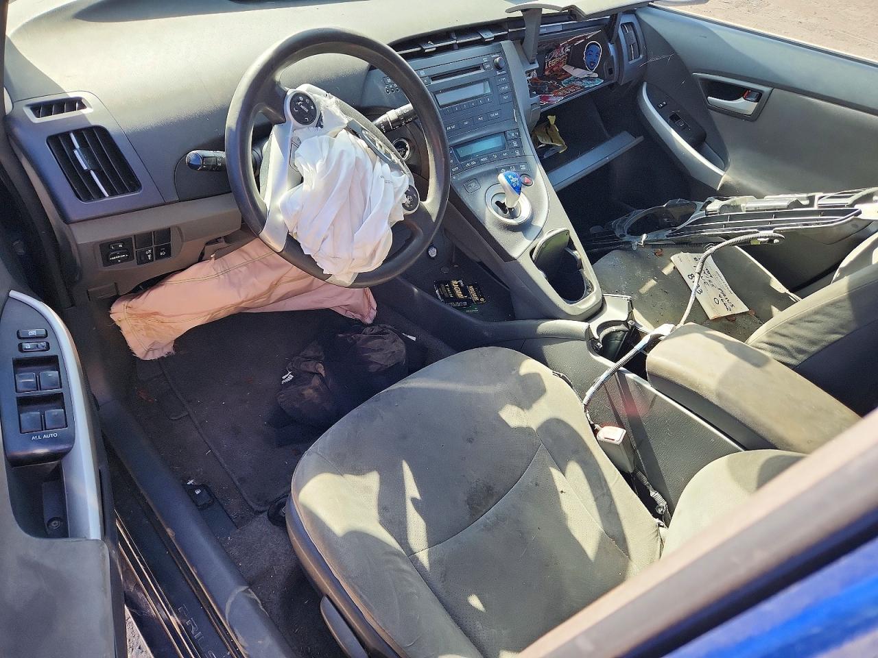 2010 TOYOTA PRIUS
