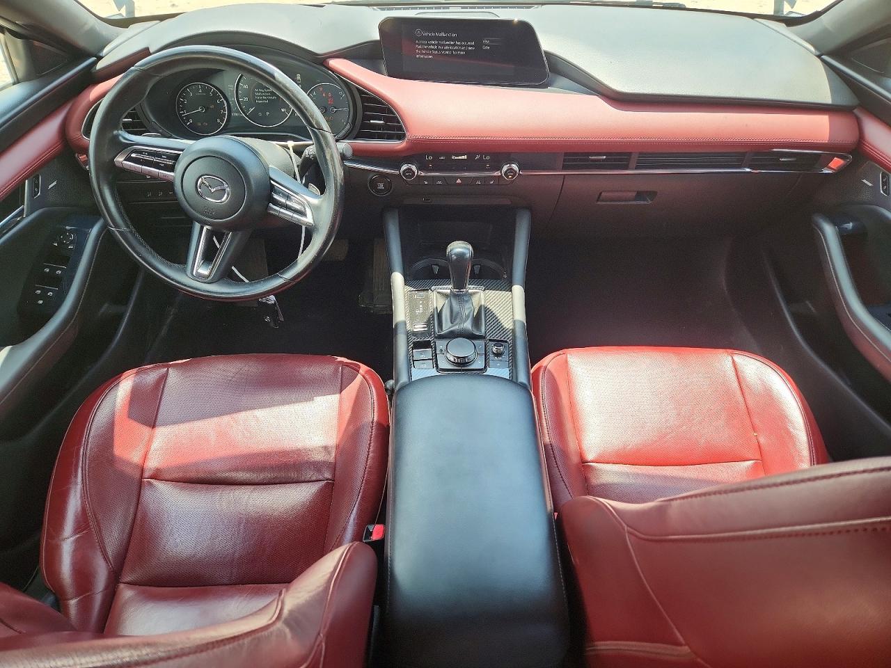 2021 MAZDA 3