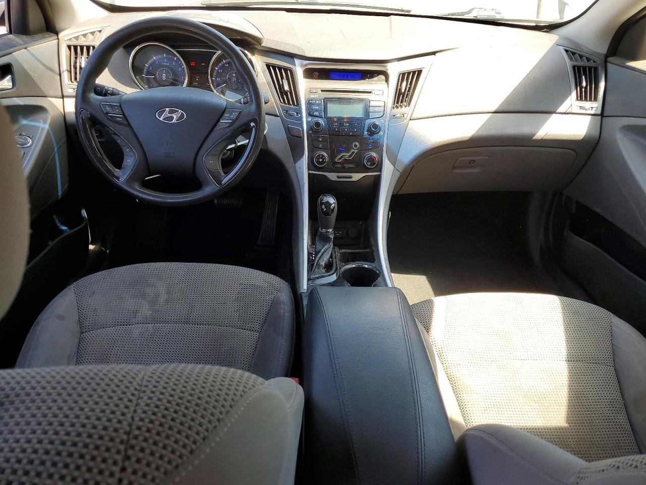 2012 HYUNDAI SONATA