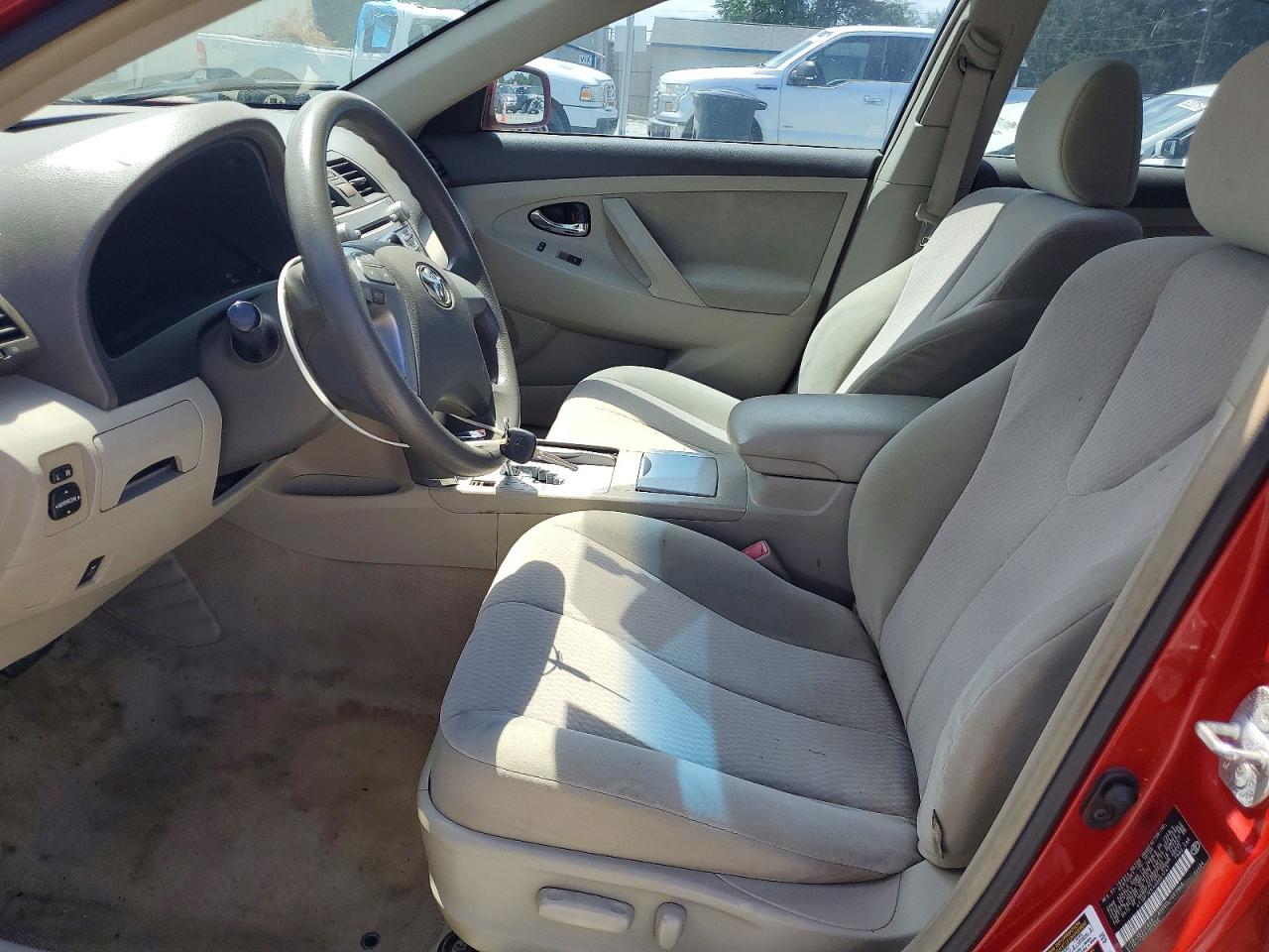 2010 TOYOTA CAMRY