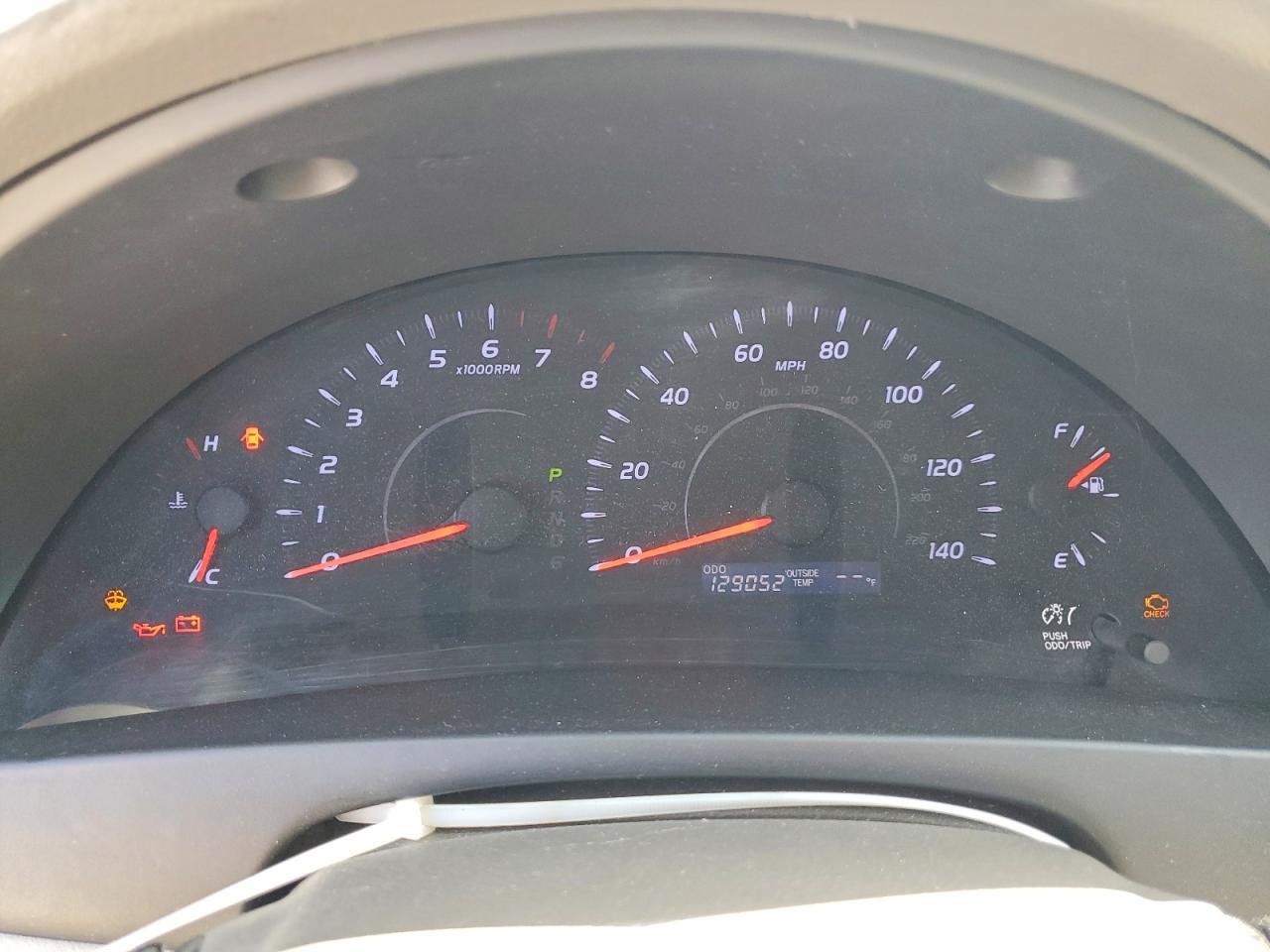 2010 TOYOTA CAMRY
