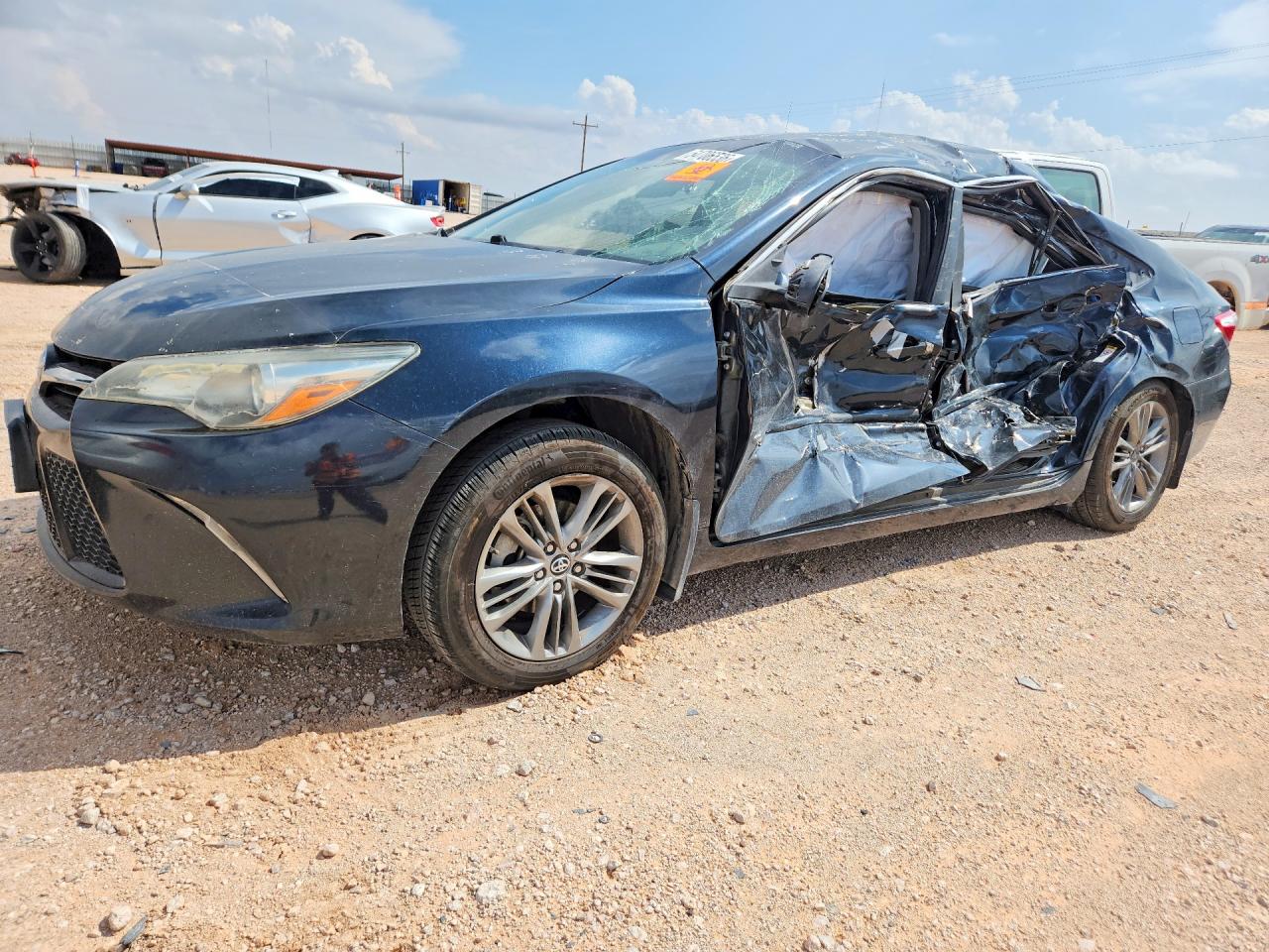 2017 TOYOTA CAMRY