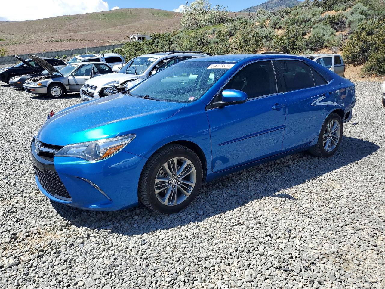 2017 TOYOTA CAMRY