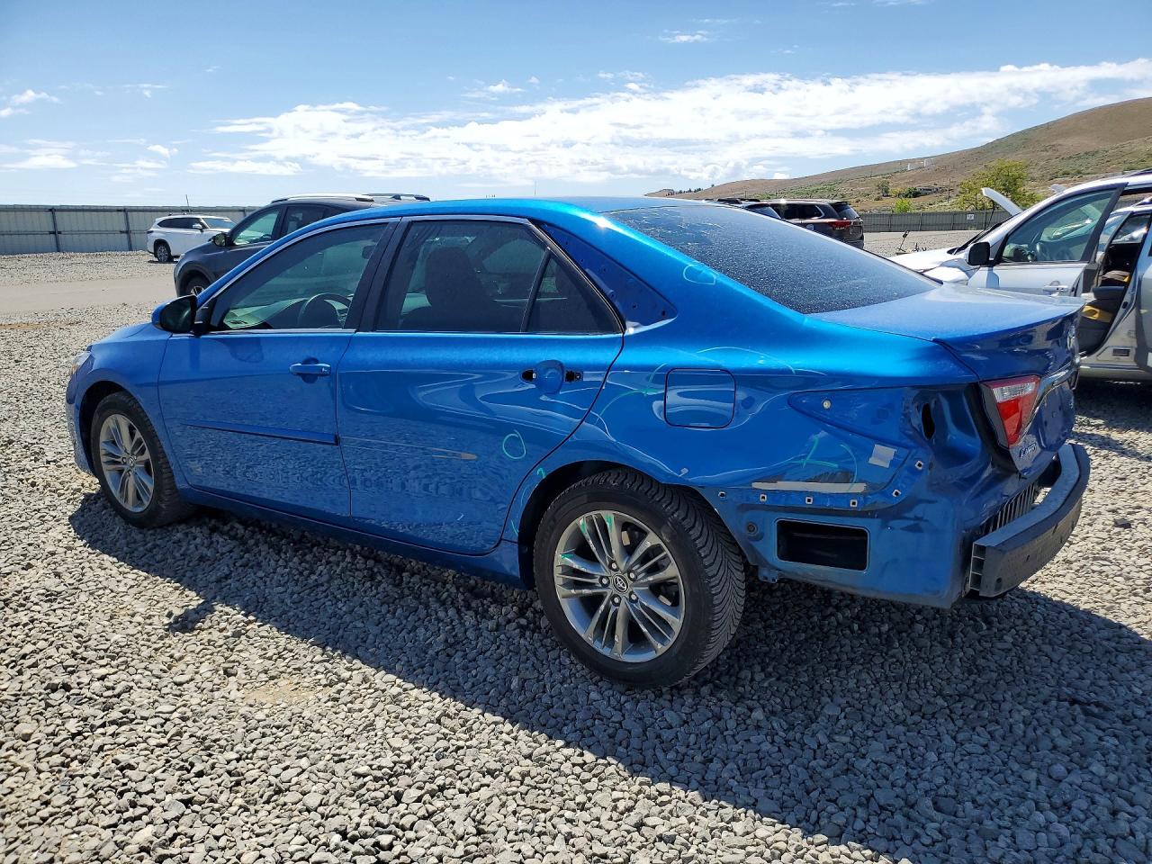 2017 TOYOTA CAMRY