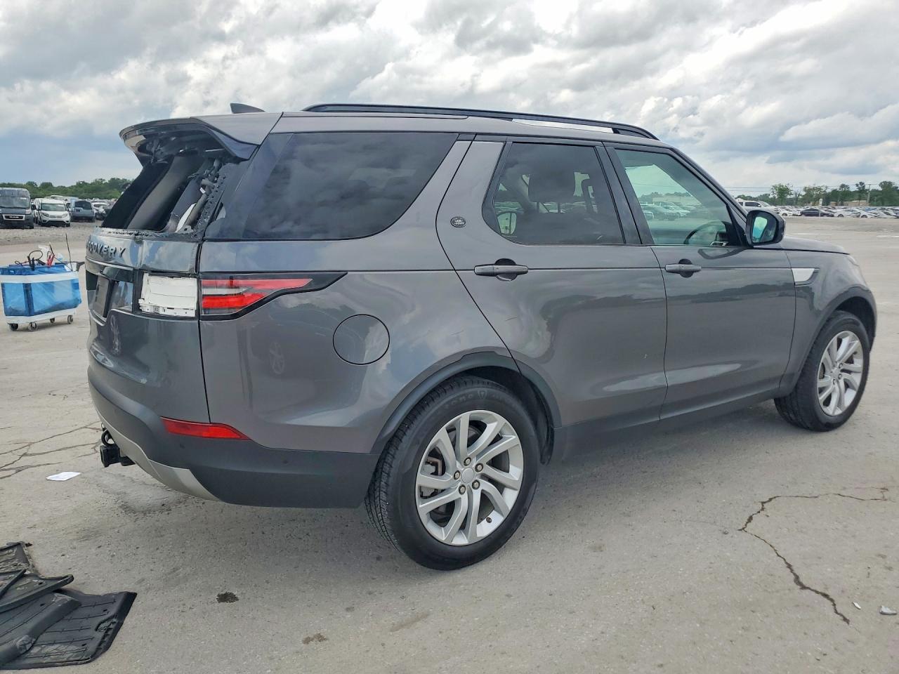 2018 LAND ROVER DISCOVERY