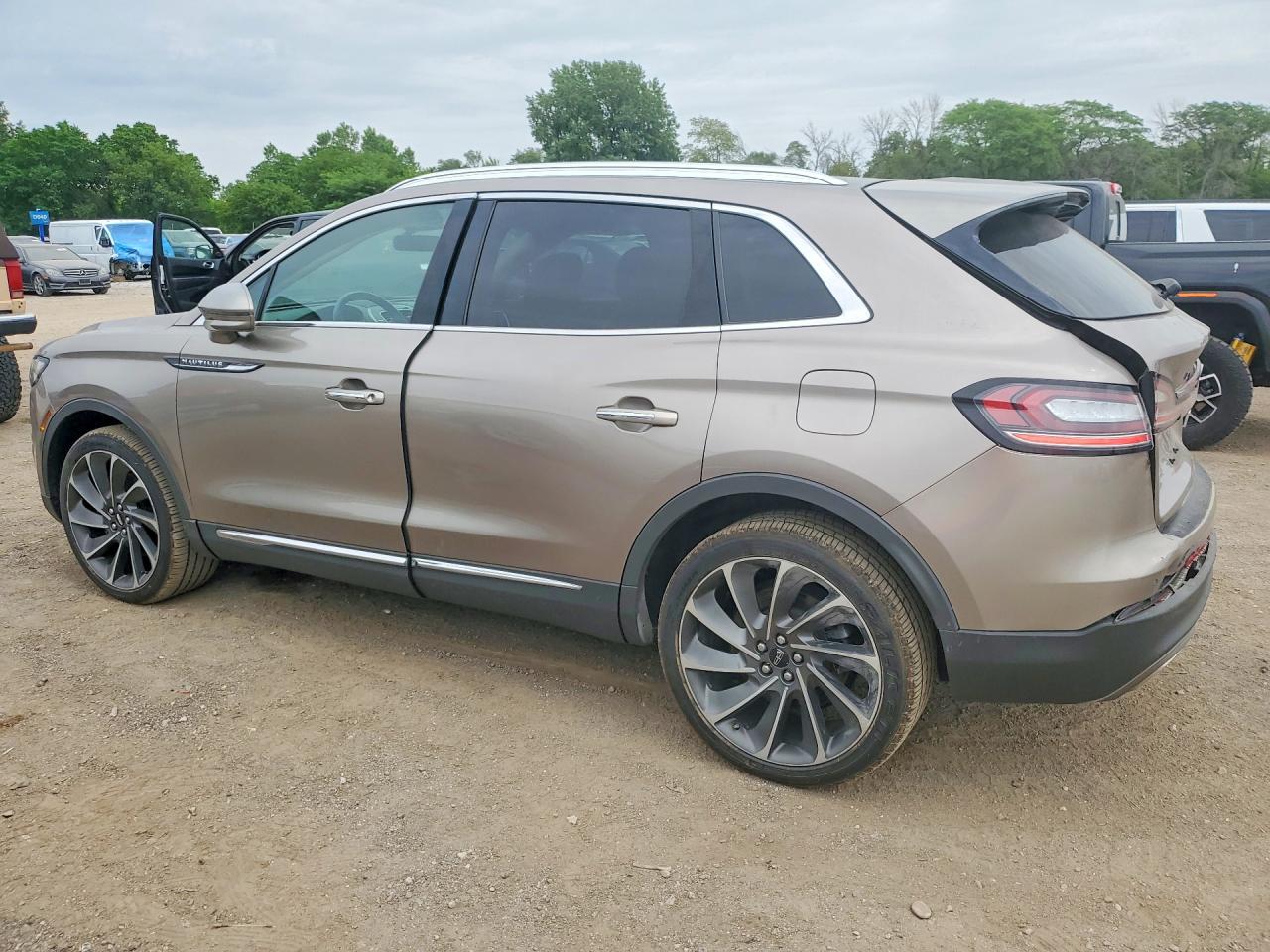 2019 LINCOLN NAUTILUS