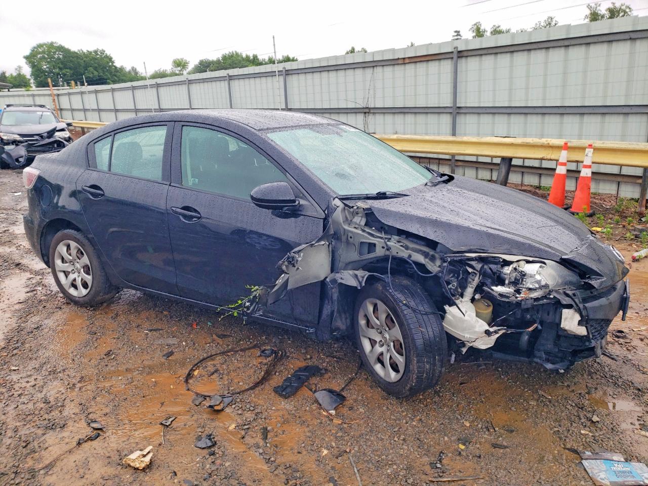 2013 MAZDA 3