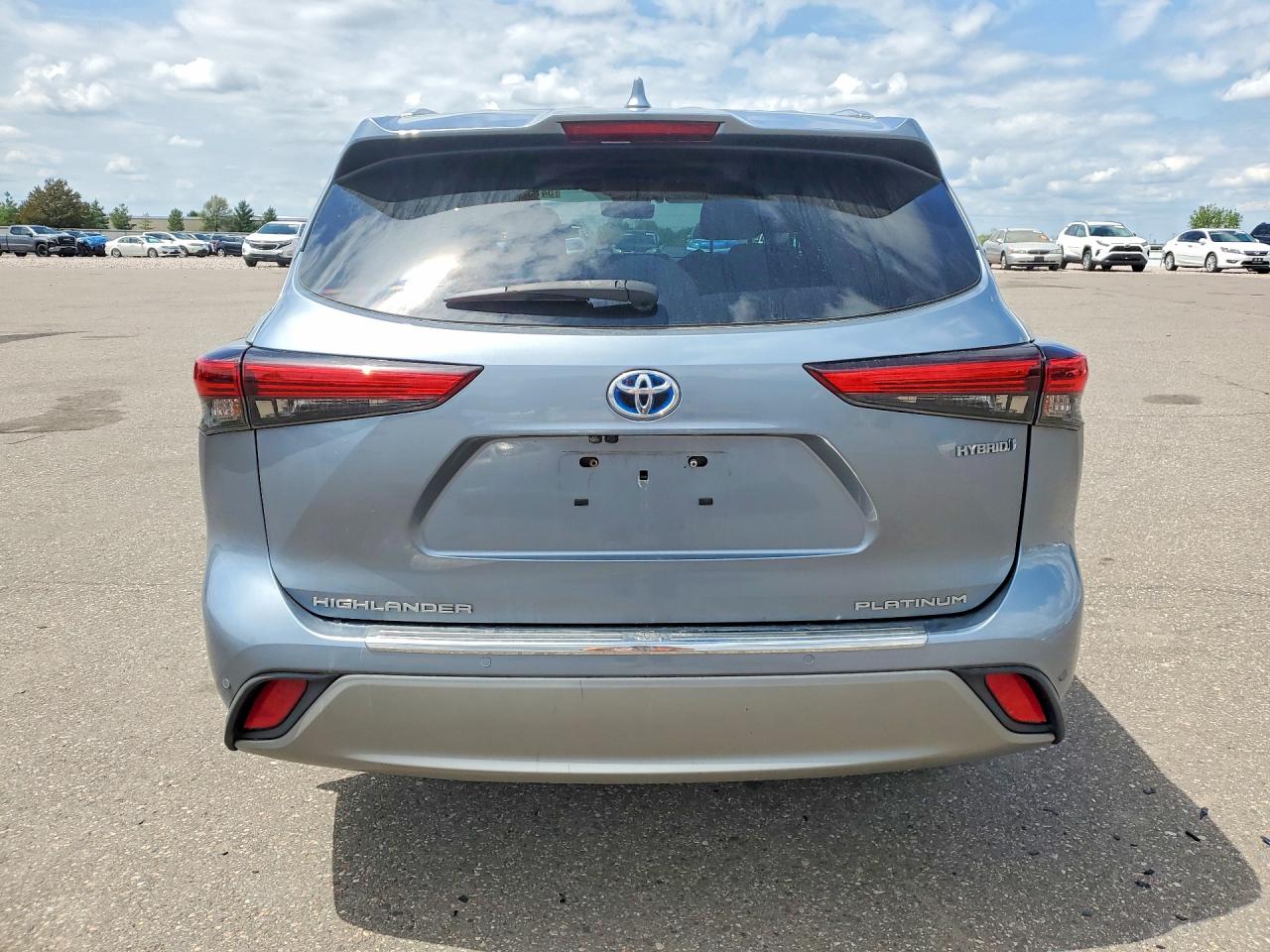 2021 TOYOTA HIGHLANDER
