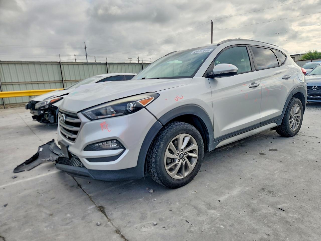 2017 HYUNDAI TUCSON