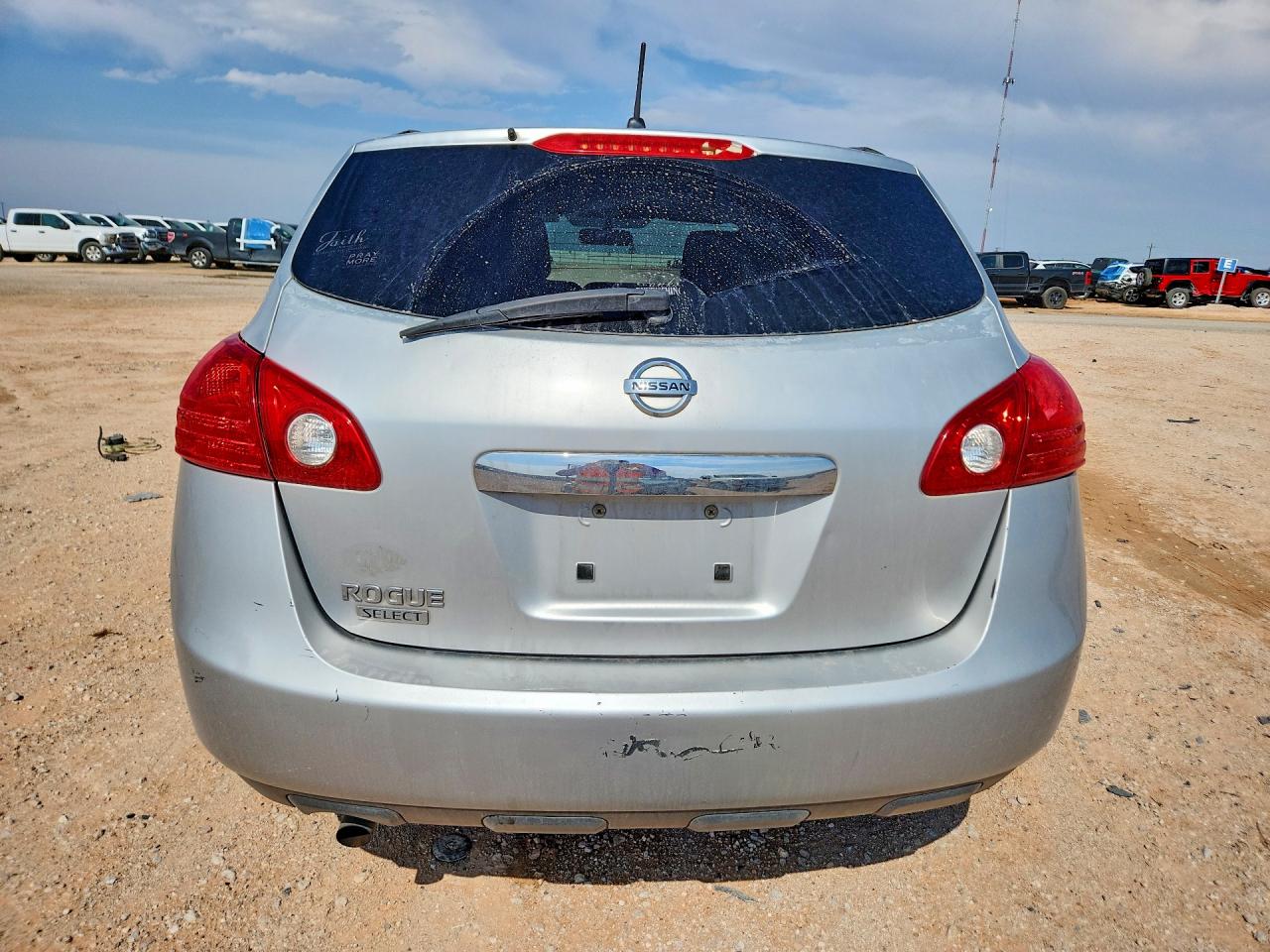 2014 NISSAN ROGUE