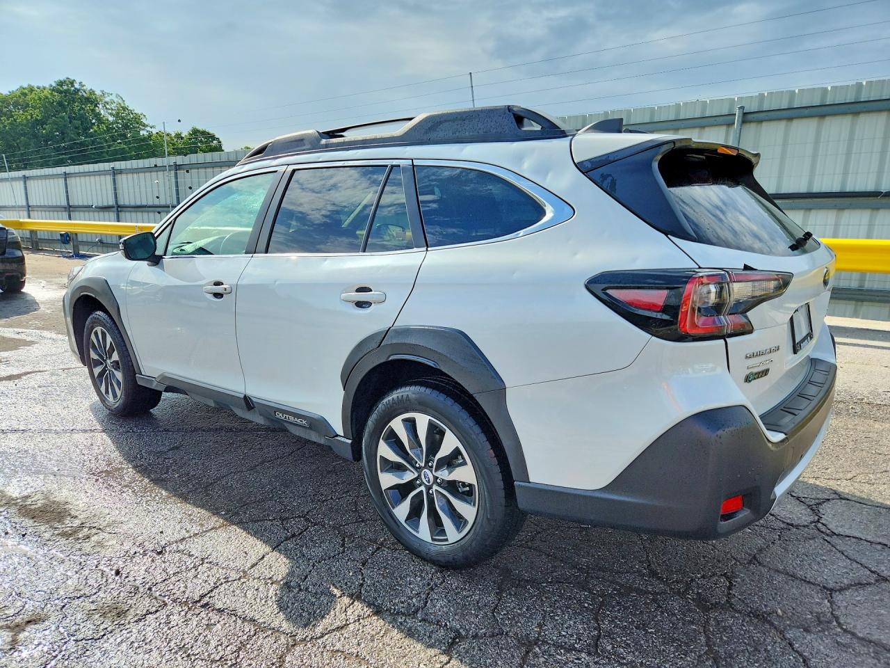 2024 SUBARU OUTBACK