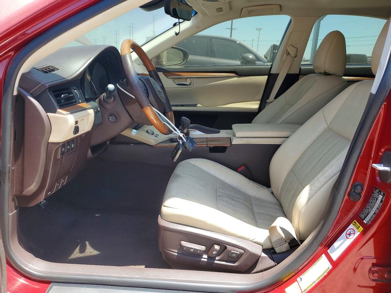 2016 LEXUS ES300