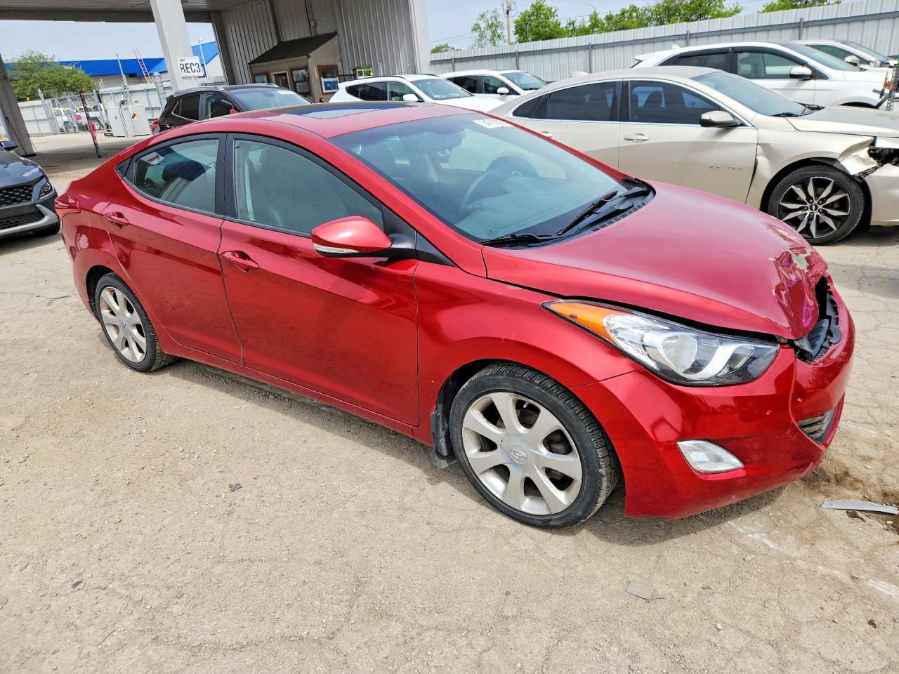 2013 HYUNDAI ELANTRA
