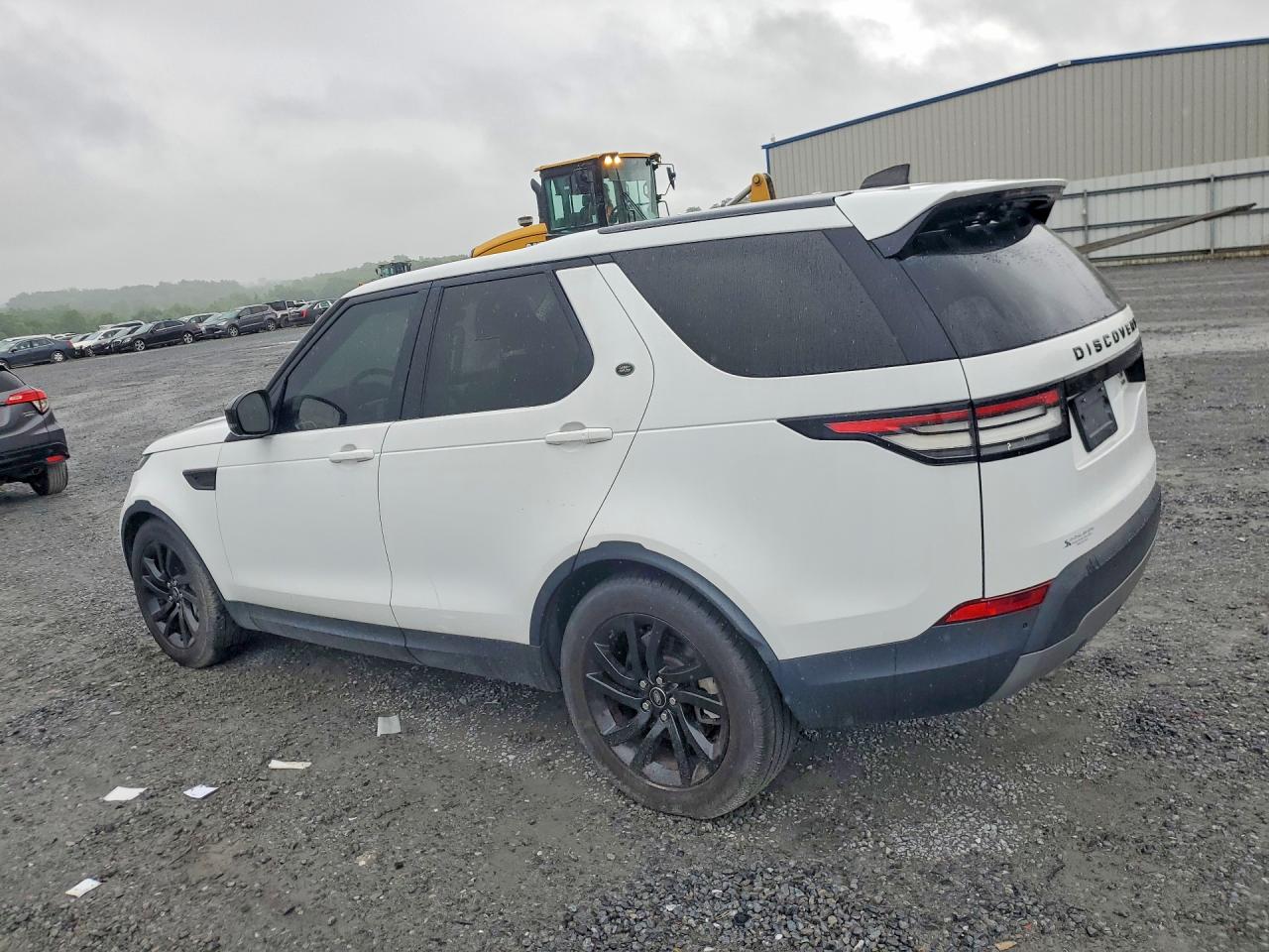 2018 LAND ROVER DISCOVERY