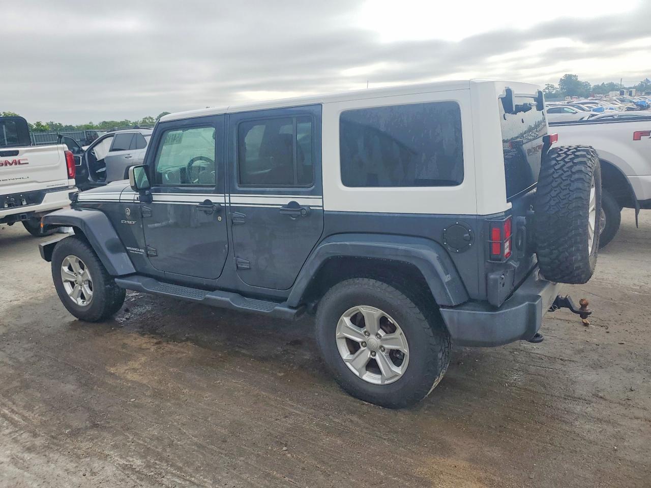 2017 JEEP WRANGLER