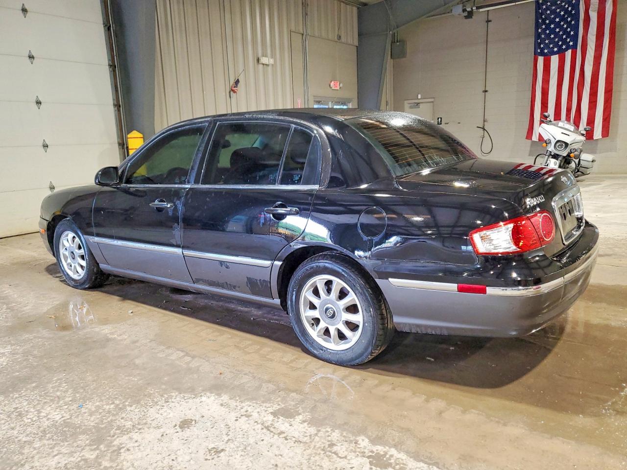 2005 KIA AMANTI