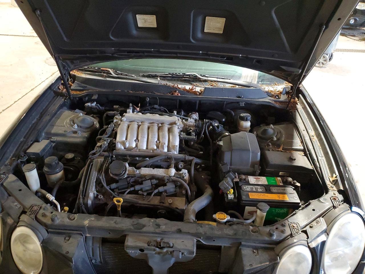 2005 KIA AMANTI