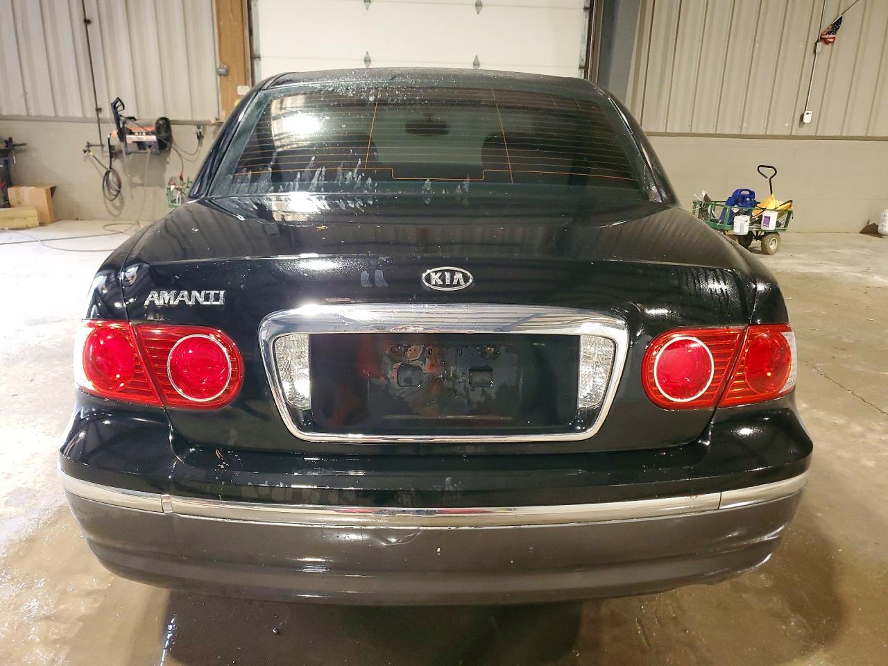 2005 KIA AMANTI