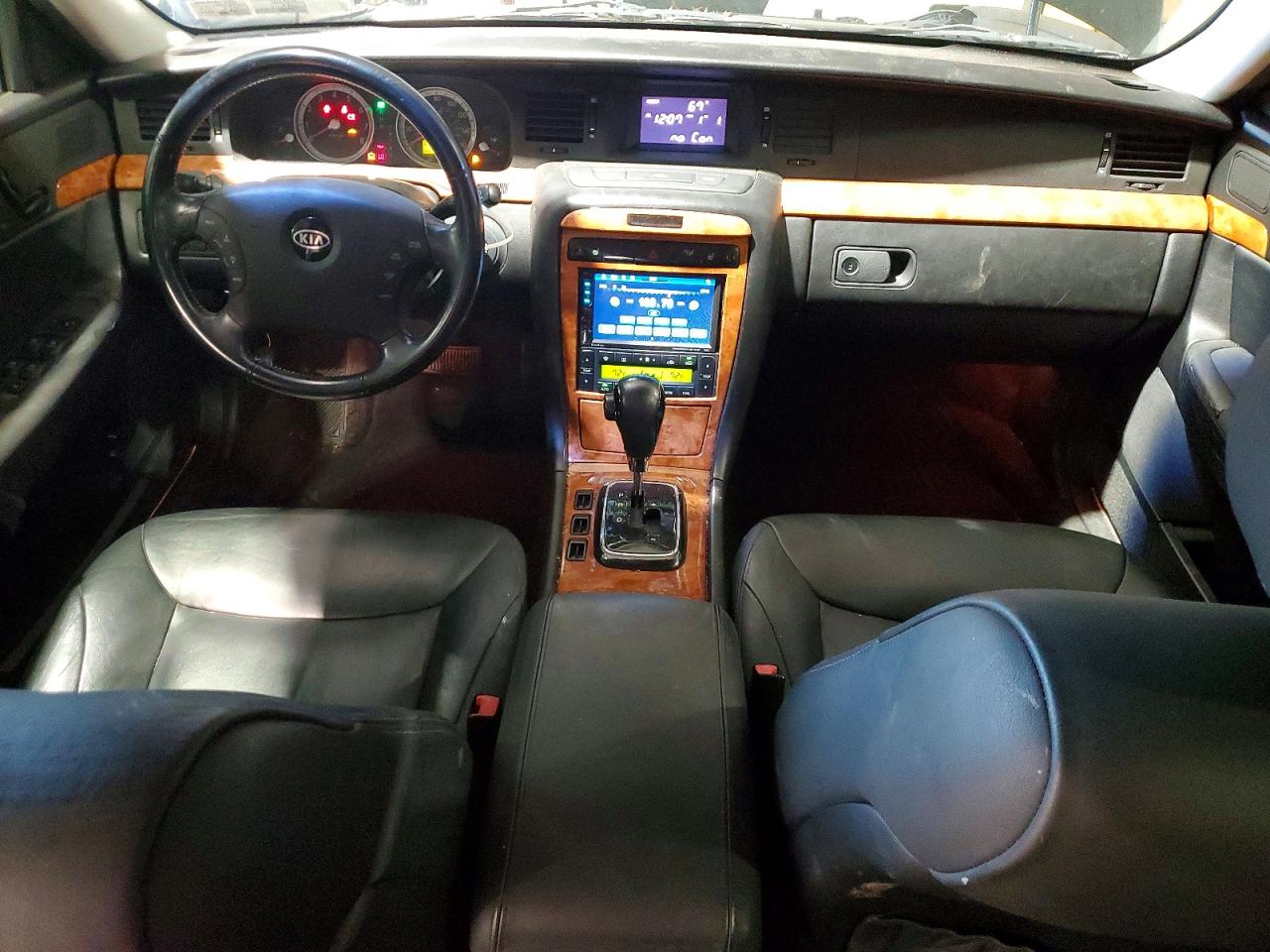 2005 KIA AMANTI