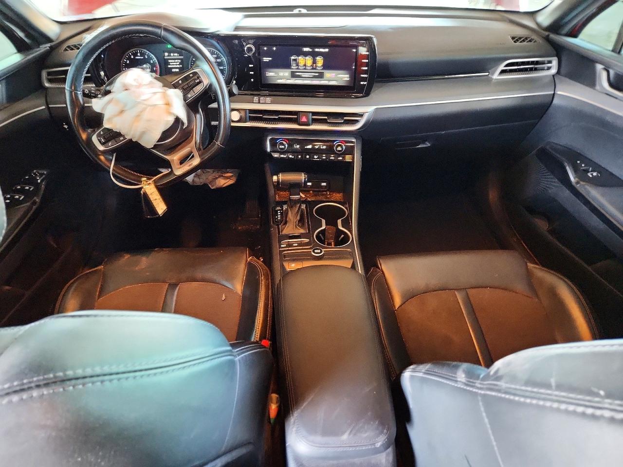 2022 KIA K5