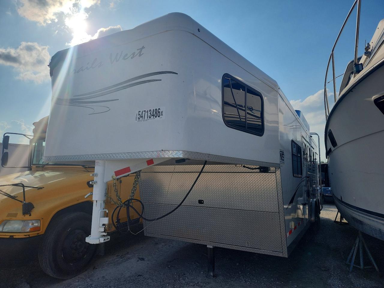 2024 TRAILSWEST SIERRA 3H
