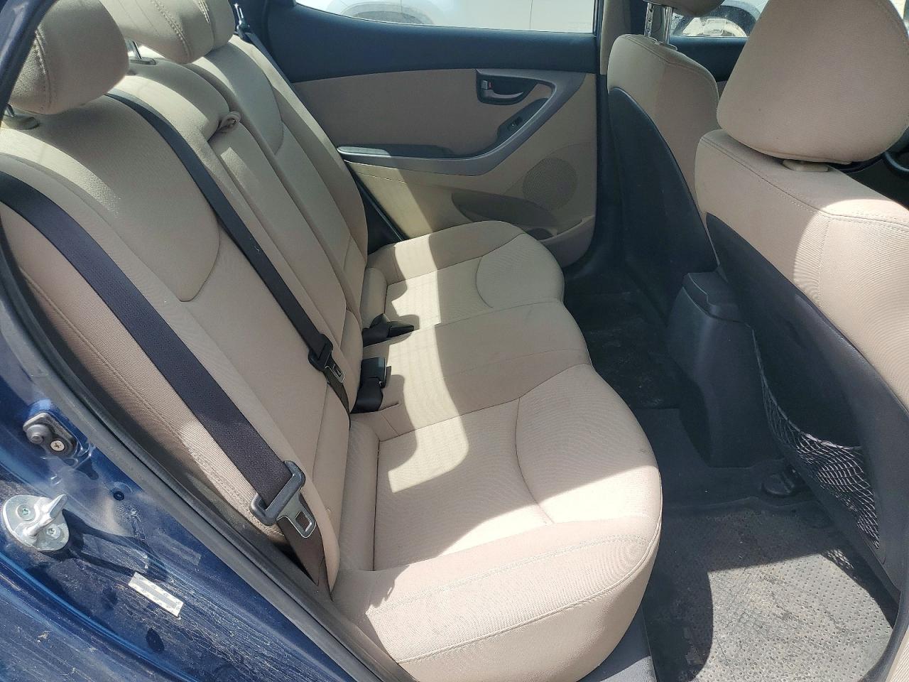 2014 HYUNDAI ELANTRA