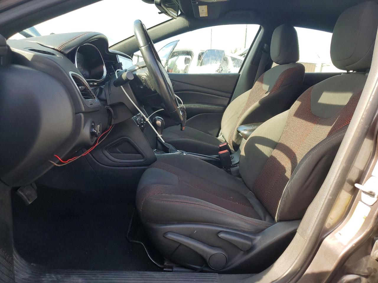 2016 DODGE DART