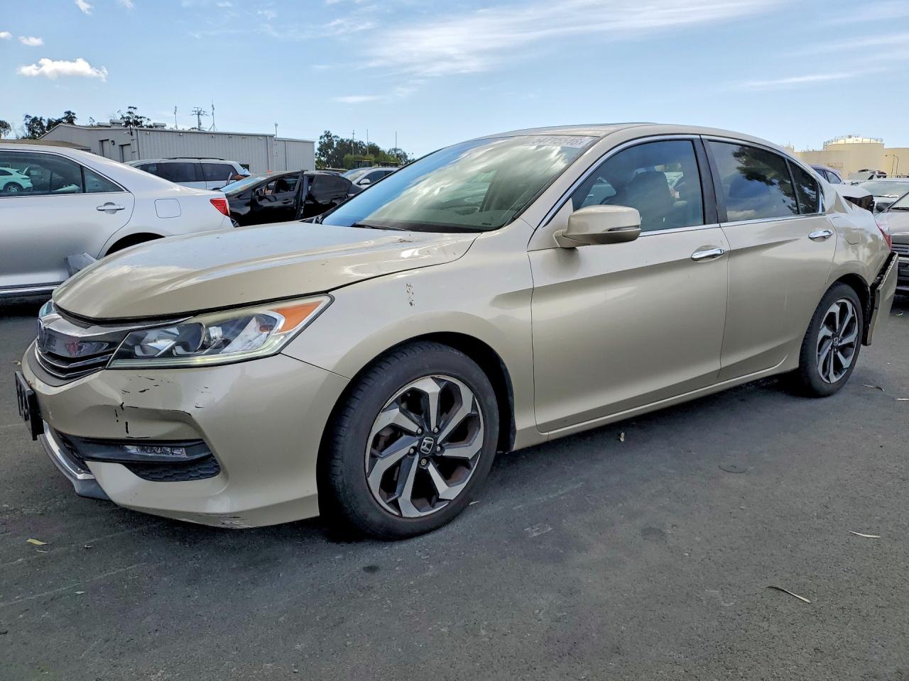 2016 HONDA ACCORD