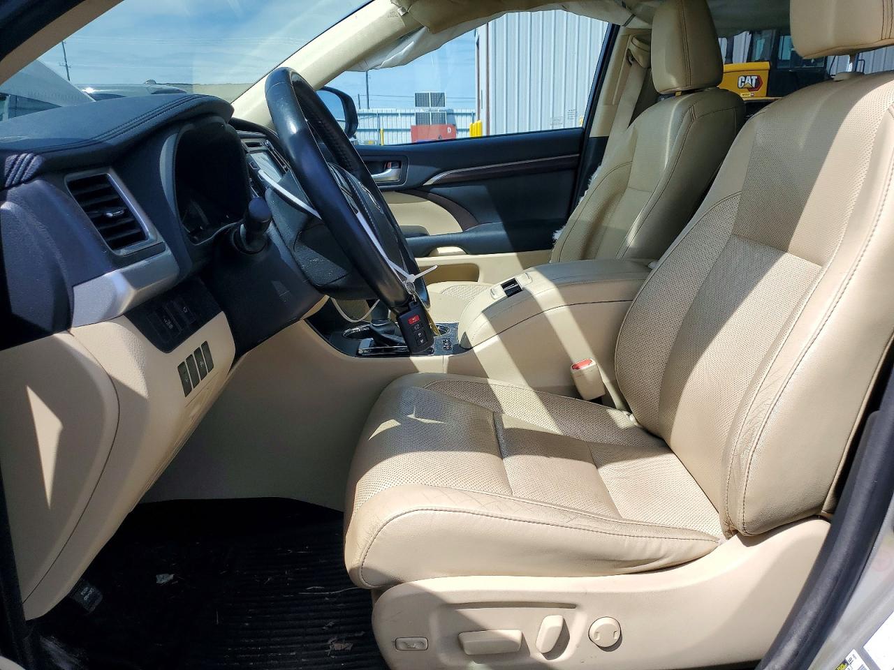 2014 TOYOTA HIGHLANDER
