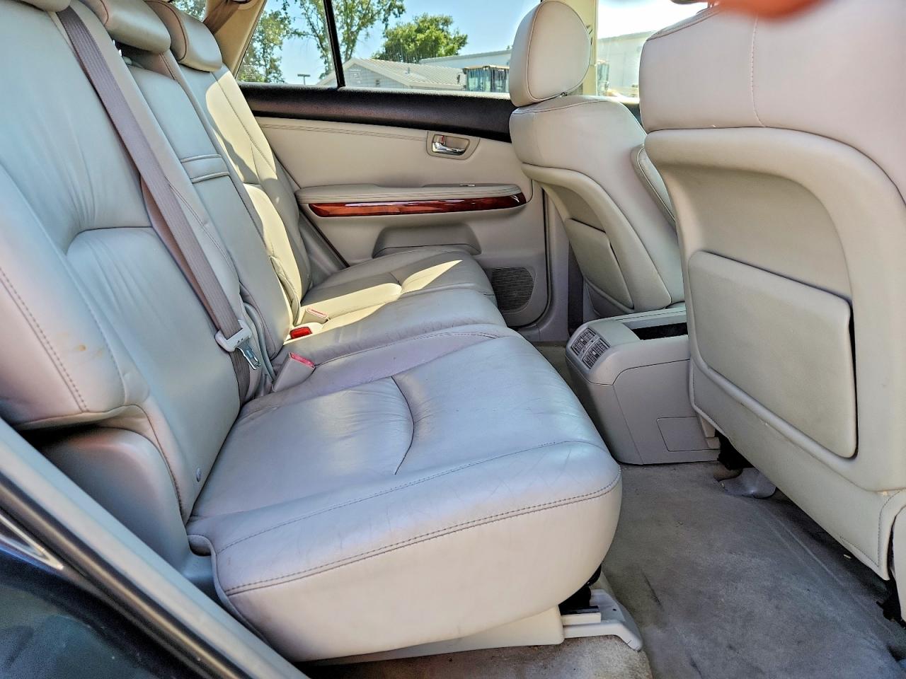 2006 LEXUS RX330