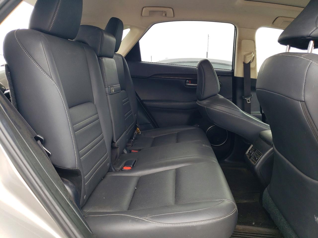 2016 LEXUS NX