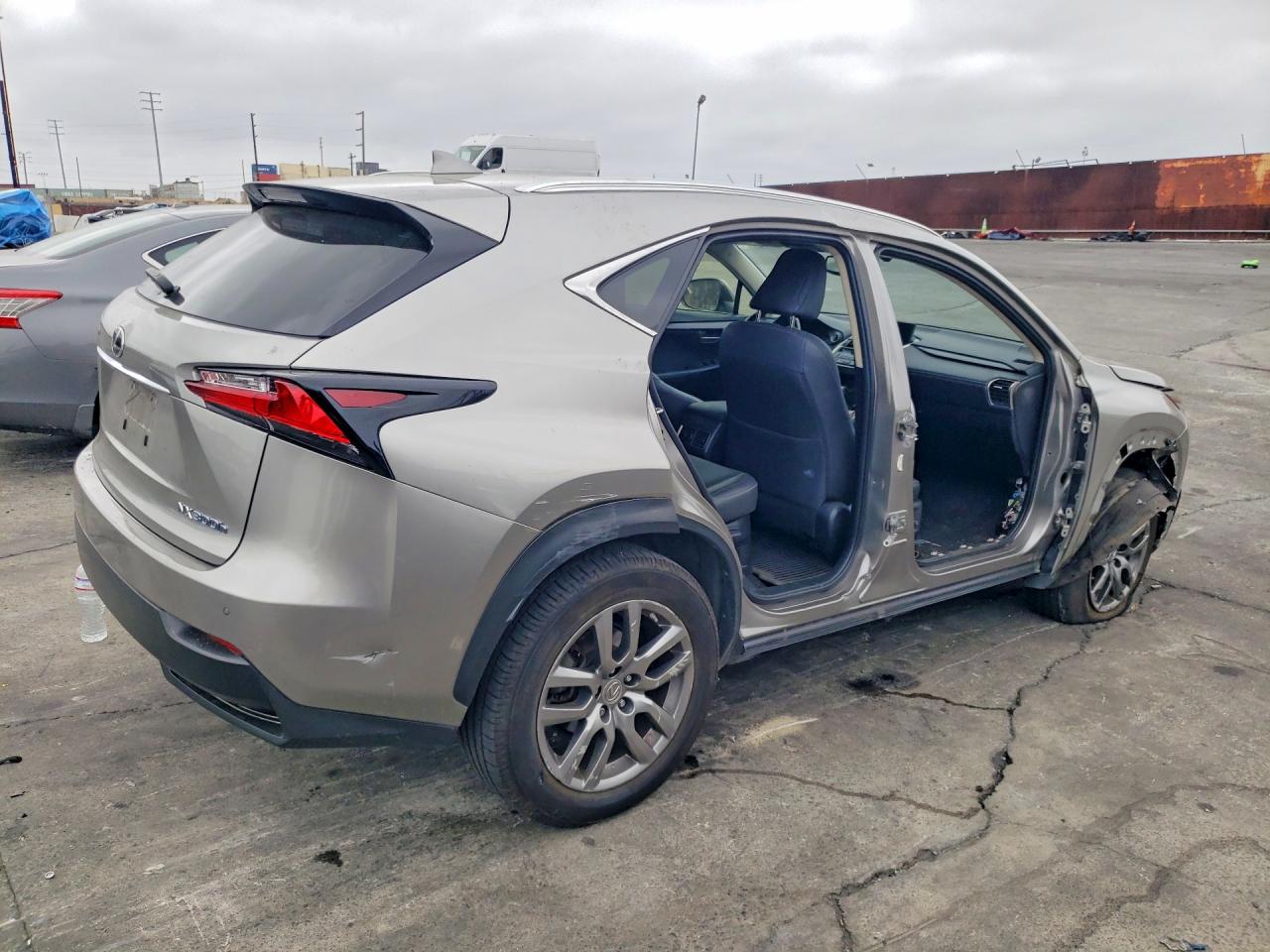 2016 LEXUS NX
