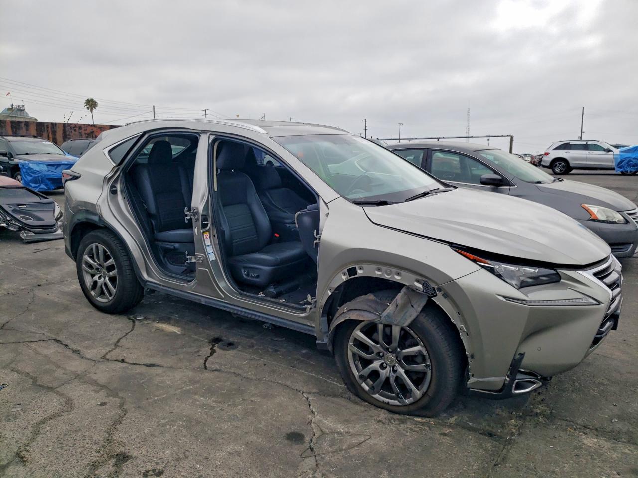 2016 LEXUS NX
