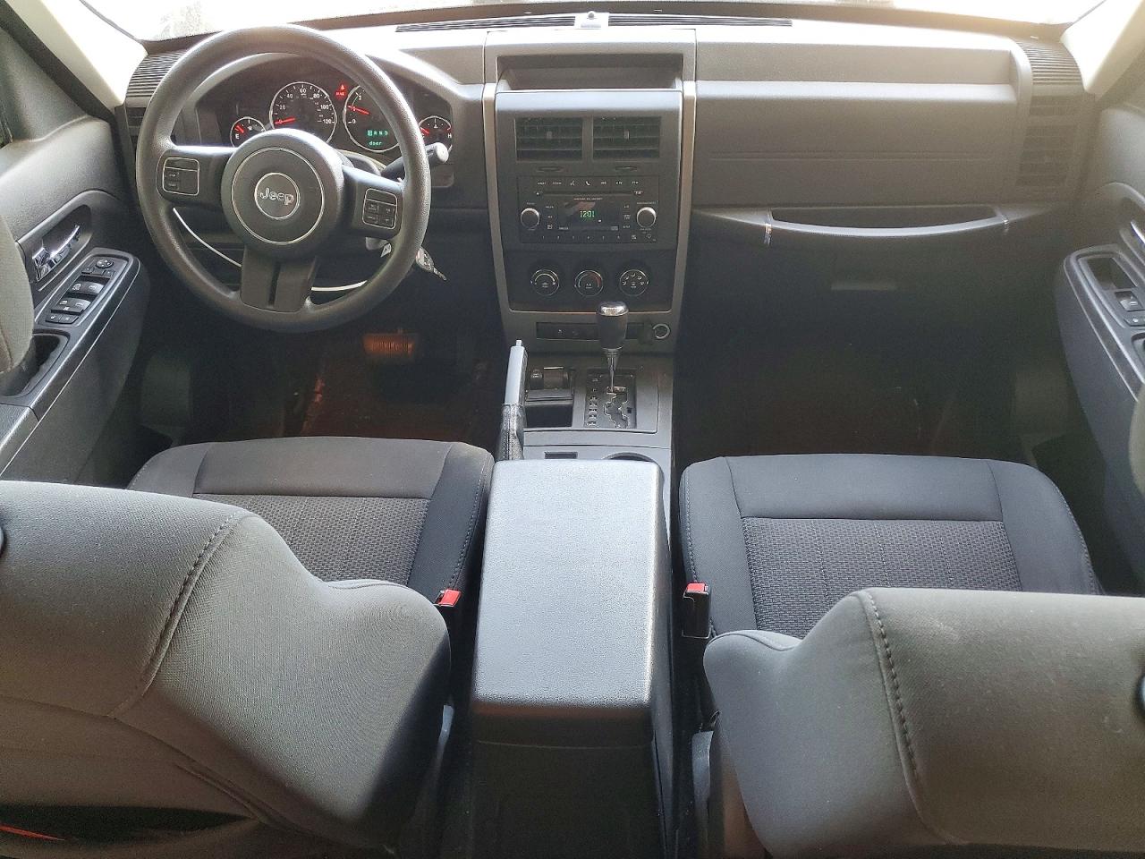 2012 JEEP LIBERTY