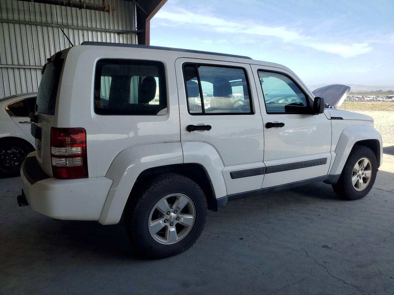 2012 JEEP LIBERTY