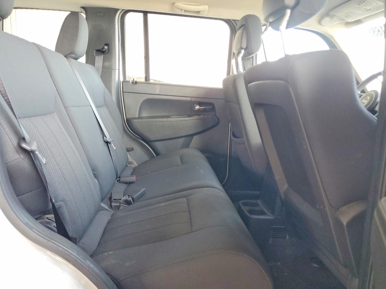 2012 JEEP LIBERTY
