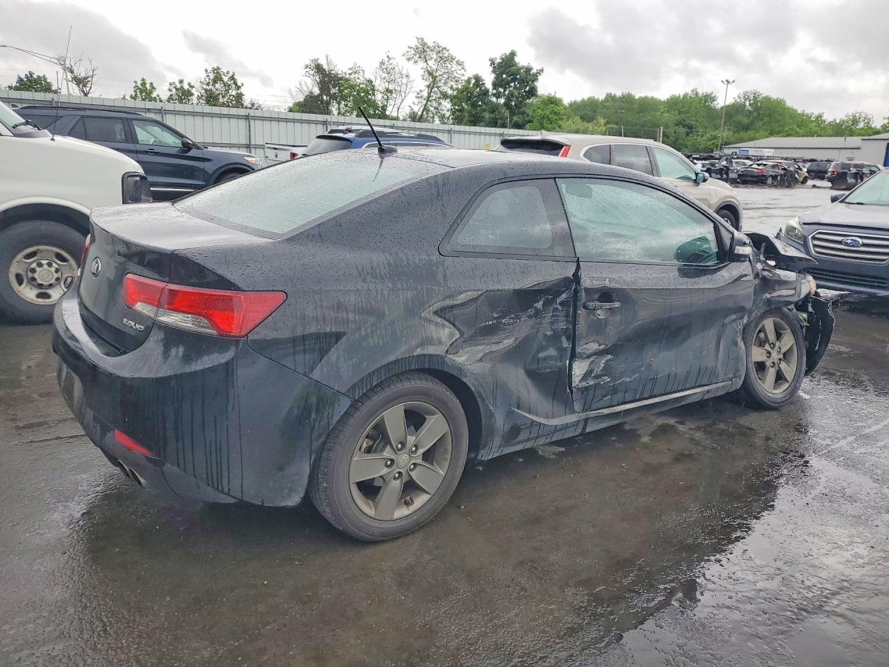 2010 KIA FORTE