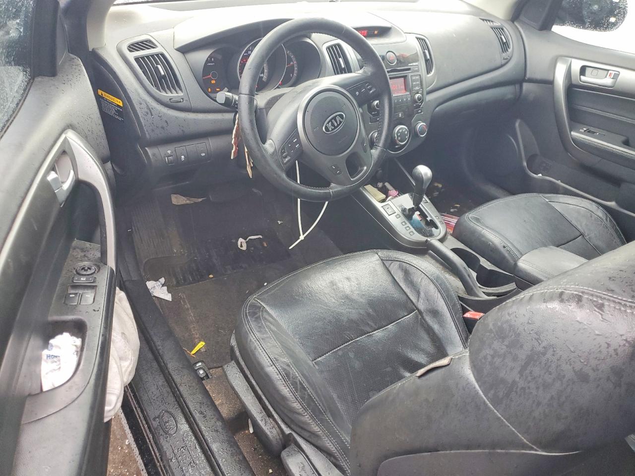 2010 KIA FORTE