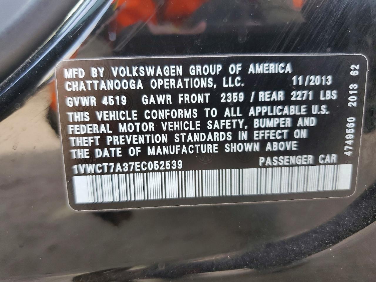 2014 VOLKSWAGEN PASSAT