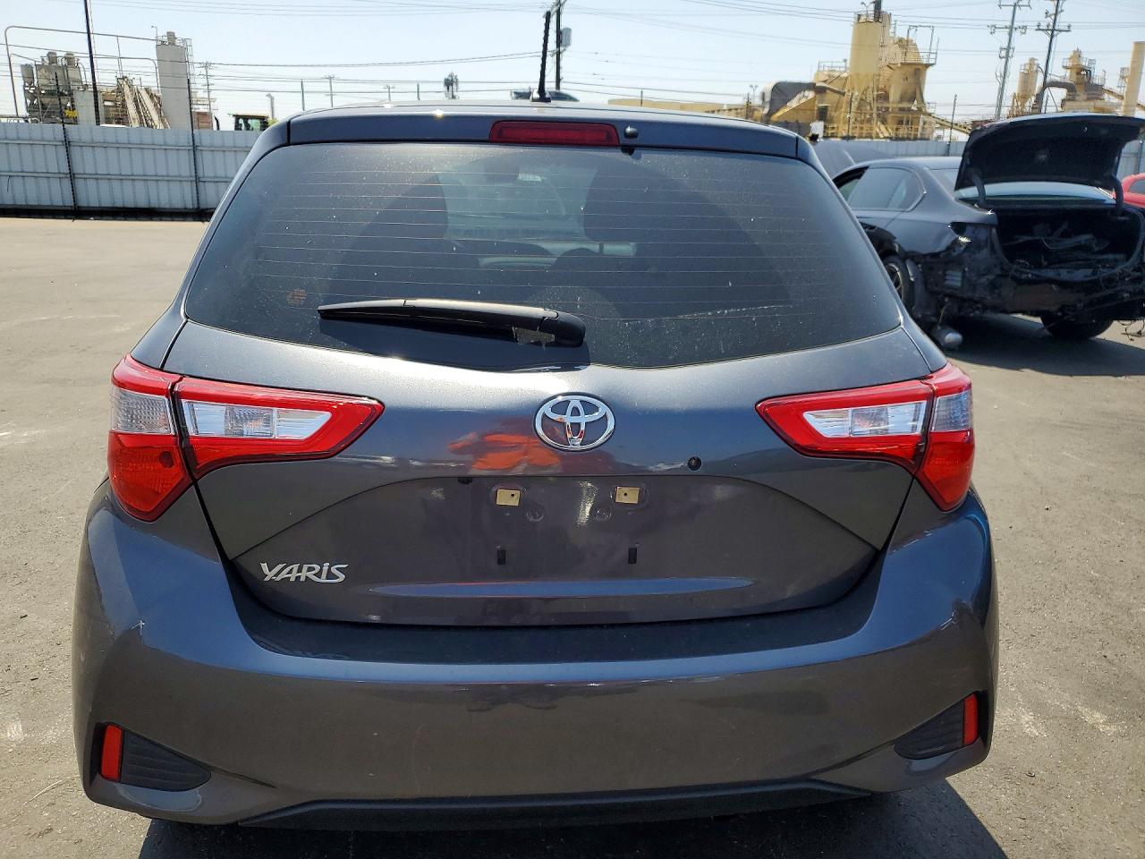 2018 TOYOTA YARIS