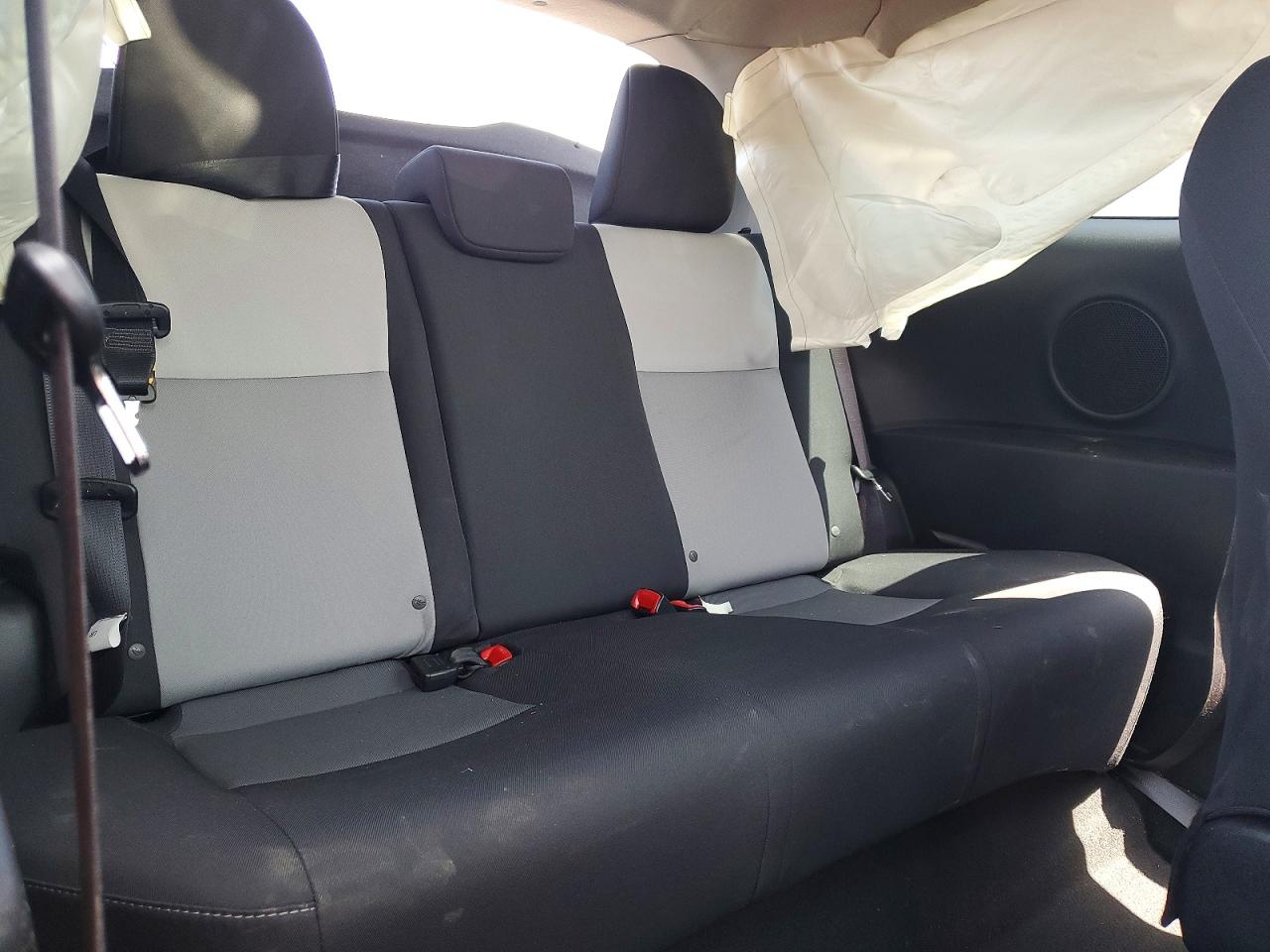 2018 TOYOTA YARIS