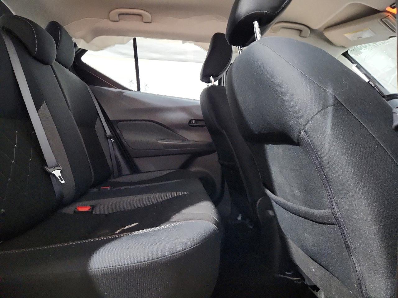 2019 NISSAN KICKS