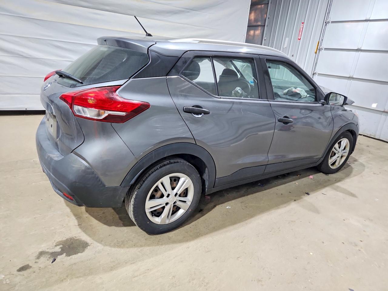 2019 NISSAN KICKS
