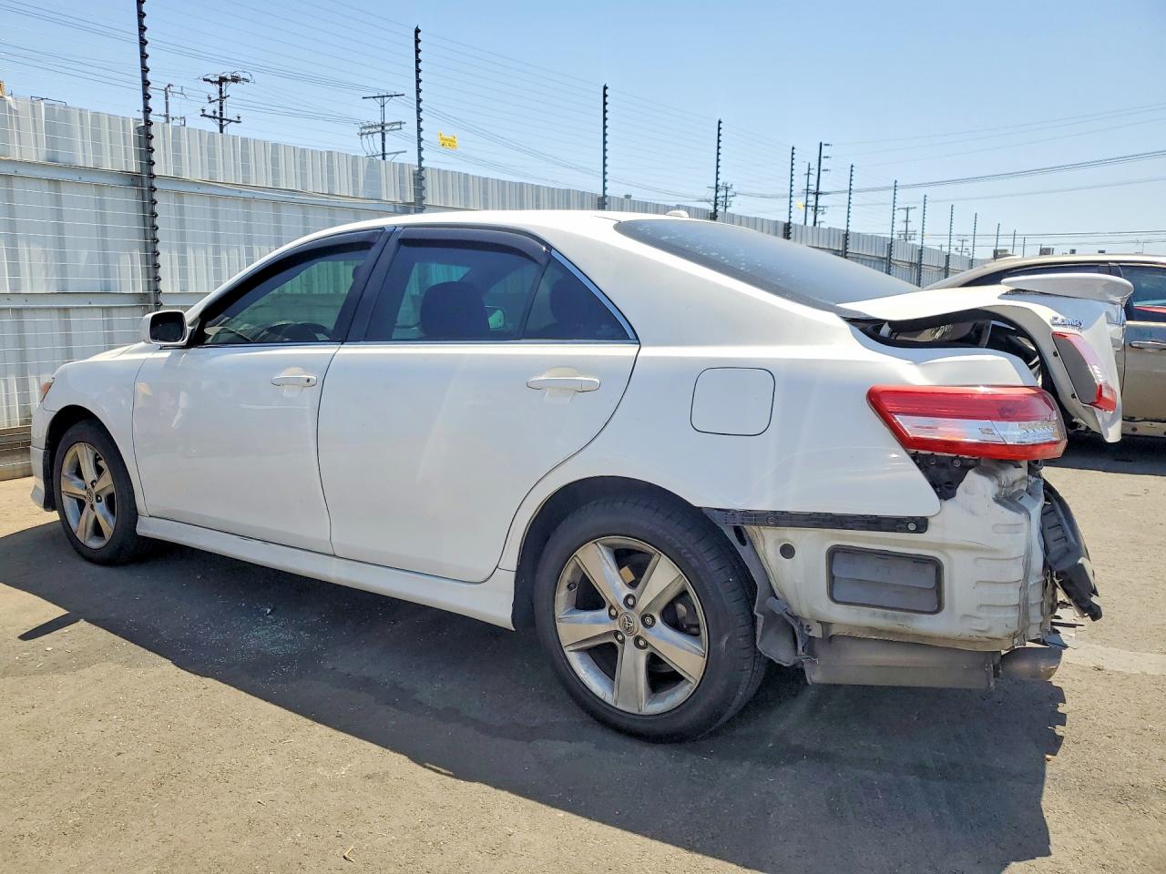 2011 TOYOTA CAMRY