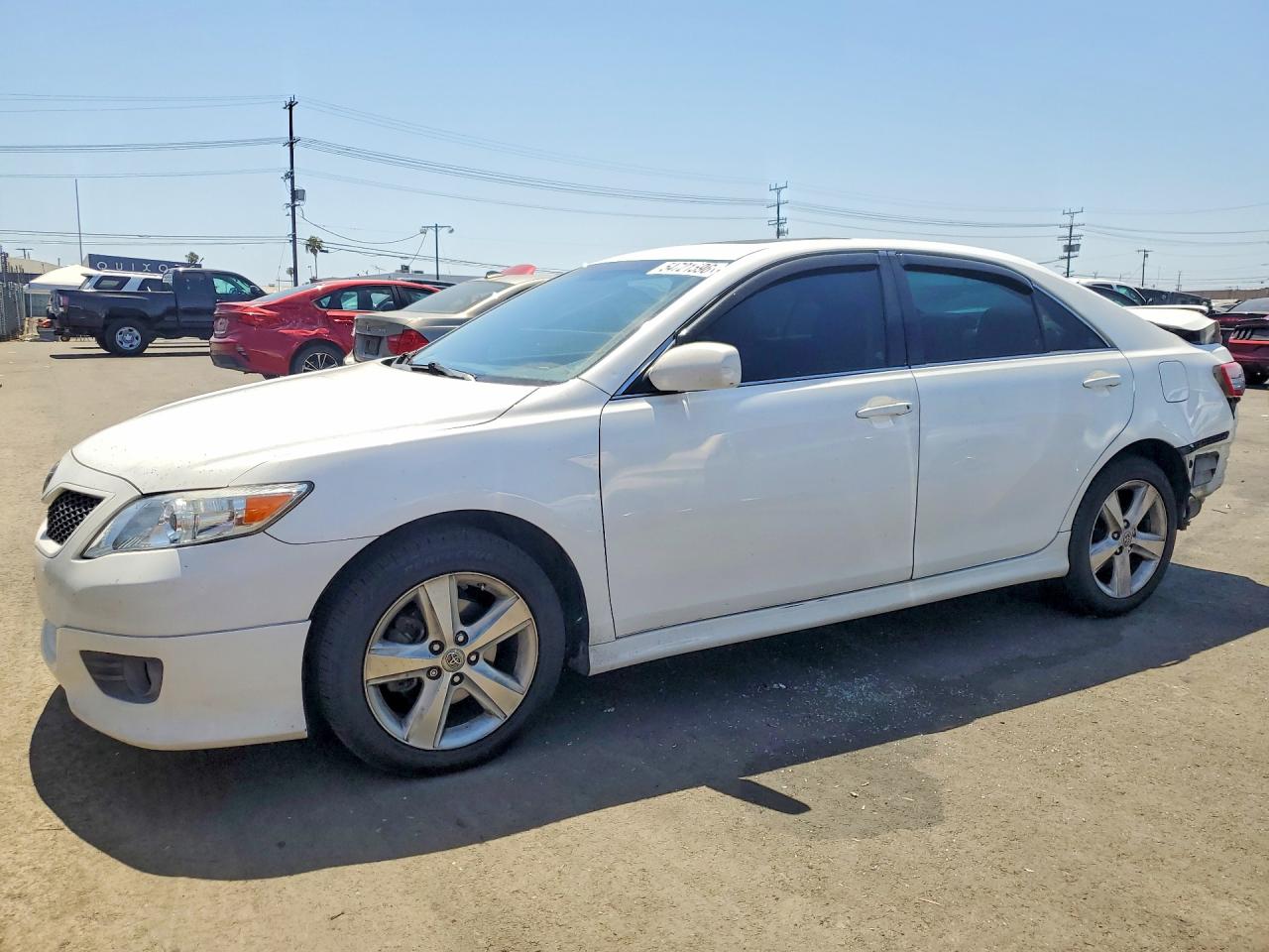 2011 TOYOTA CAMRY