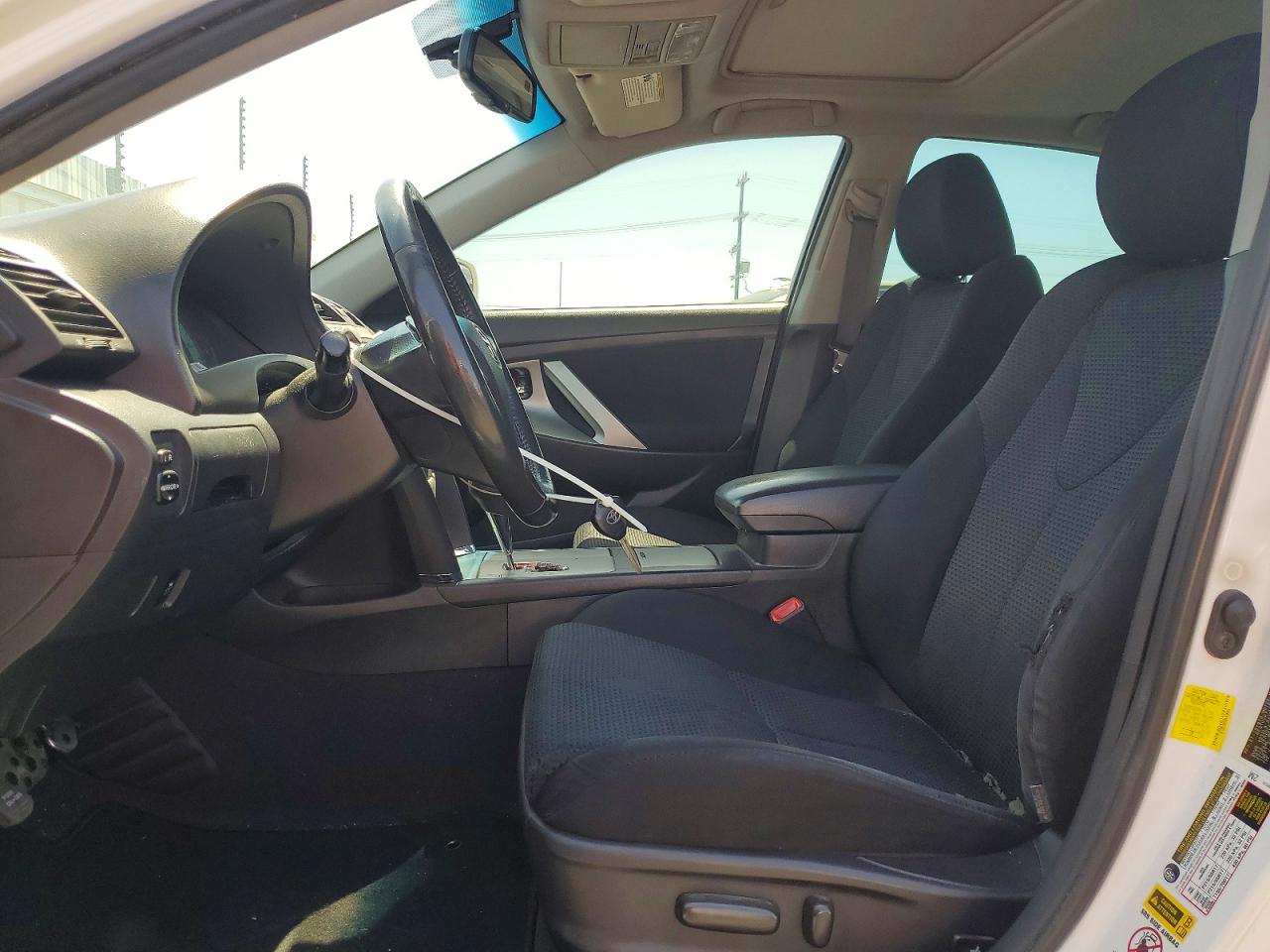 2011 TOYOTA CAMRY